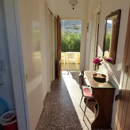 Go2ioannas-apartments Apartman Fínikasz