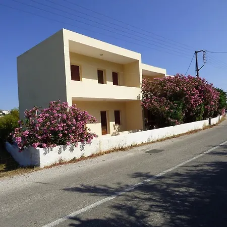 Go2ioannas-apartments * Fínikasz